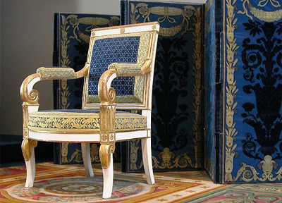 Как правильно подобрать антикварные стулья для ретро-стиля
